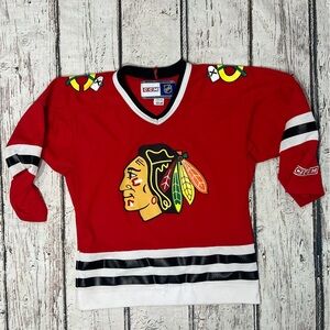 Chicago Blackhawks CCM NHL Hockey Sports Jersey Boys Kids